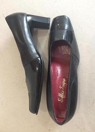 Класичні італійські туфлі устілка 26 см