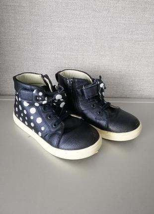 Наши демы ботиночки clibee 27 в хорошем состоянии