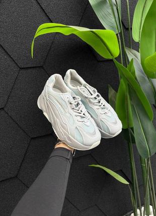 Женские кроссовки boost light grey5 фото