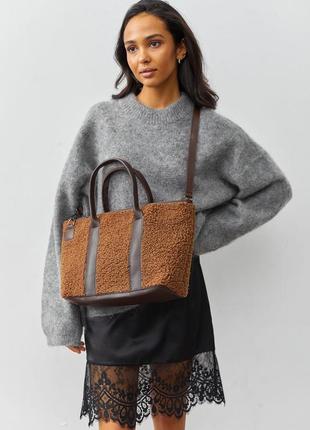 Женская сумка коричневая сумка тедди сумка пушистая зимняя сумка тоут3 фото