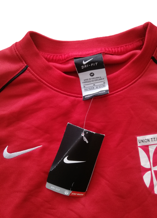 Новый лонгслив парню nike dri-fit m (140-152) на 10-12 лет3 фото