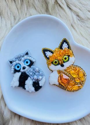 Брошь из бисера лиса