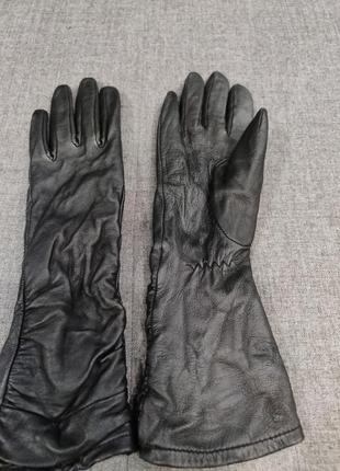 Красивые кожаные удлинённые женские перчатки3 фото