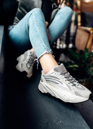 Кроссовки yeezy boost 700 v2 "static"