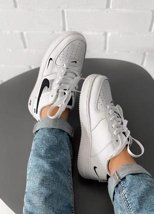 Крутые женские кроссовки nike air force 1 white белые7 фото