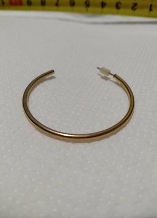 Одиночная серьга кольцо в золотом цвете