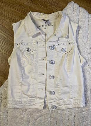 Жилет джинсовый