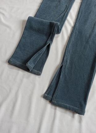 Голубые бархатные/вельветовые брюки на высокой посадке/с разрезами на штанинах/велюровые7 фото
