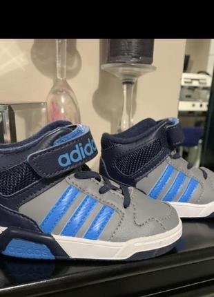 Кроссовки adidas1 фото