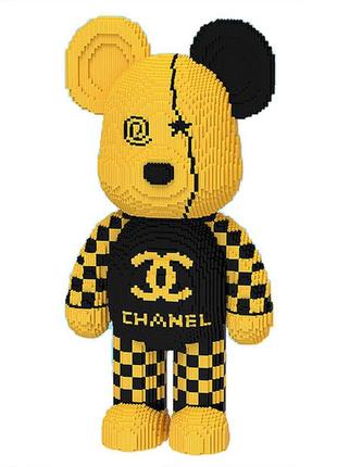 Конструктор magic blocks у формі ведмедика bearbrick "chanel"