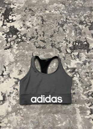 Спортивный женский женский женский кроп топ топик для бега для спорта adidas1 фото