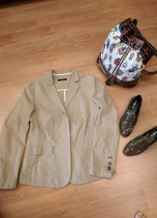 Крутий котоновий жакет