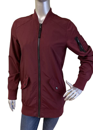 Подовжена куртка hollister, s