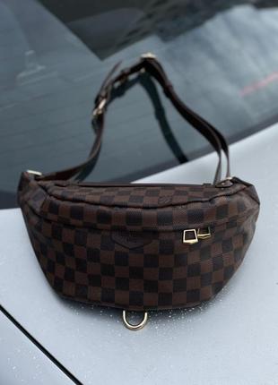 Женская сумка louis vuitton discovery bumbag pm grey chess canvas