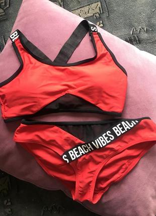 Купальник кроп червоний