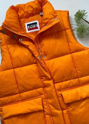 Жилетка от levi’s