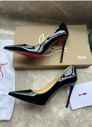 Женские черные кожаные лакированные туфли-лодочки christian louboutin so kate 12 см  лабутены лабуте1 фото