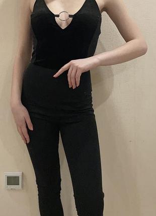 Шикарний комбінезон h&m🔥