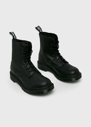 Urban ботинки dr. pride martens 24479001-1460 mono black pascal virginia 36, ​​37, 38, 39, 40, 41