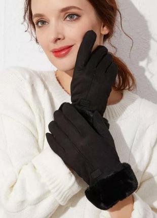 Женские перчатки с тачпадом на указательном пальце1 фото