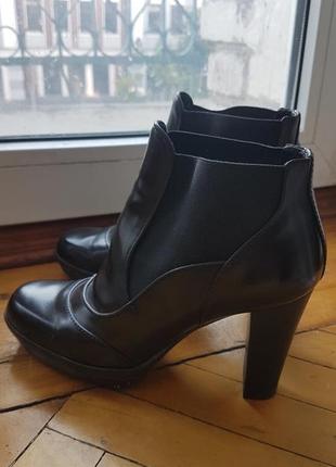 Итальянские брендовые черные кожаные ботиночки tod's 36,5 размер1 фото