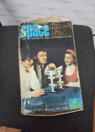 Вінтажна гра vintage retro space lines 3d гра «хрестики- нулики»