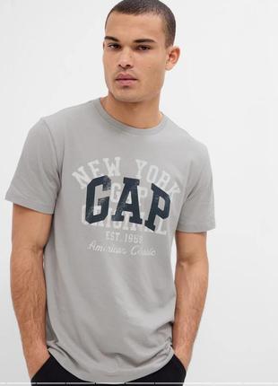 Футболка gap