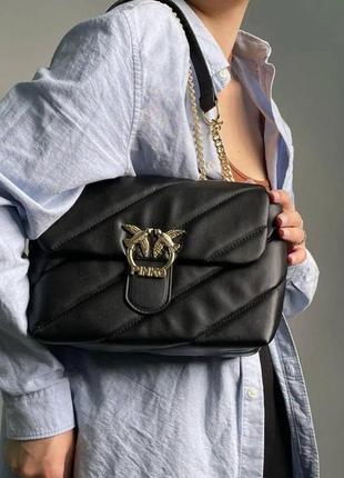Черная женская сумка pinko puff