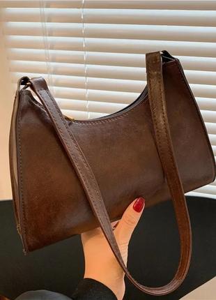 Классическая сумочка багет на плечо (темно-коричневая)1 фото