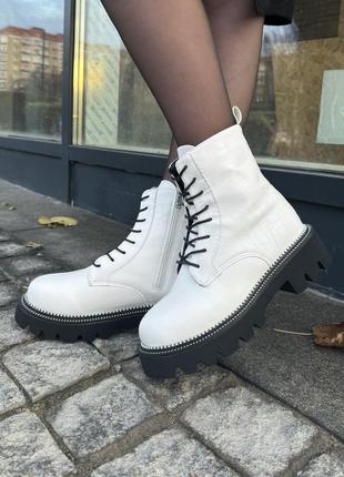 Шикарные женские утеплённые ботинки boots white белые на флисе