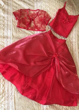 Нарядное карнавальное бальное красное платье сукня