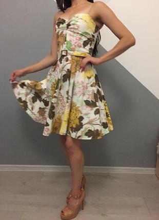 Платье на бретельках винтажное солнце кльош с цветами2 фото