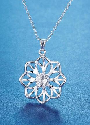 Кулон з ланцюжком / кулон з ланцюжком / підвіска з каменем