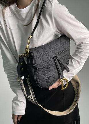 Черная самая популярная сумочка от christian dior8 фото