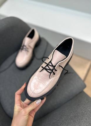 Стильные туфли лоферы из натуральной итальянской кожи и замши женские на шнурках классика8 фото