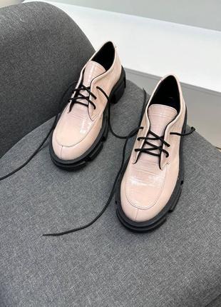 Стильные туфли лоферы из натуральной итальянской кожи и замши женские на шнурках классика9 фото