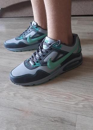 Кроссовки мужские nike