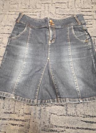 Джинсова спідниця