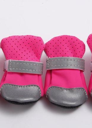 Ботиночки на флисе размер xs № 1  ( 4см*3,3см), розовые