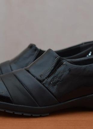 Кожаные черные туфли на танкетке suave, 36 размер. оригинал2 фото