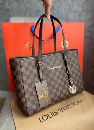 Стильная сумка lv сумочка