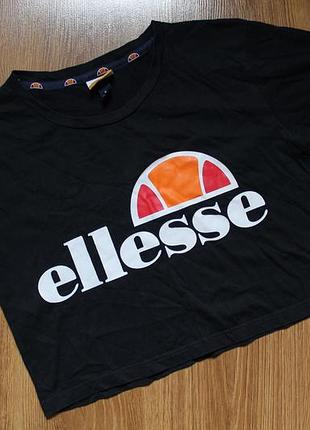 Укороченая футболка женская на лето с большим лого размер xs ellesse crop top