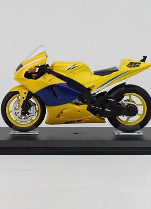 Модель гоночного мотоцикла yamaha gp, свет/звук