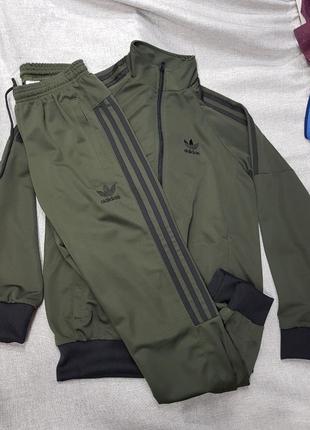 Спортивний костюм adidas трикотаж весна літо хакі олімпійка і штани