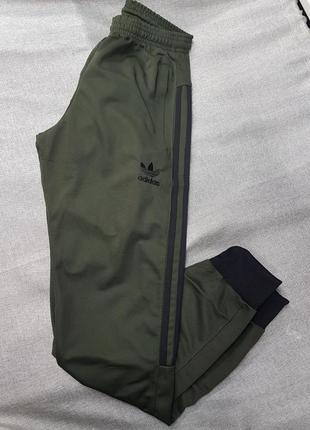 Спортивний костюм adidas трикотаж весна літо хакі олімпійка і штани
