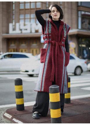 Кептар жіночий "malanka" довгий без рукавів ручної роботи, теплий handmade одяг на осінь1 фото