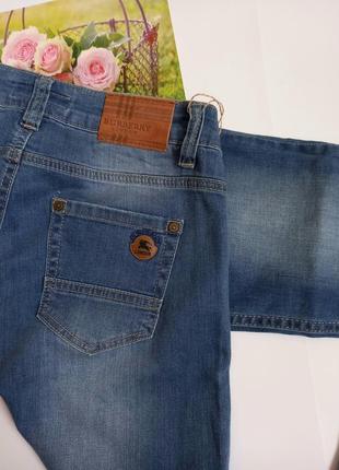 Летние тонкие женские джинсы burberry1 фото