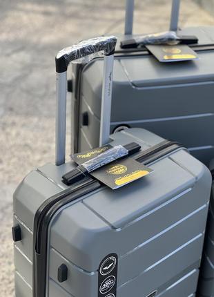 Качественный чемодан из полипропилен,от польского производителя wings,чемодан,дорожная сумка2 фото