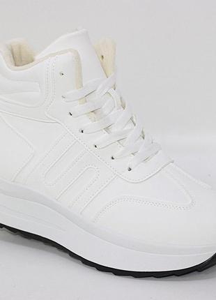 Білі жіночі високі кросівки з блискавкою на хутрі  бренд: ashiguli