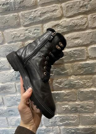 Ботинки zara, кожаные ботинки, черные сапоги, кожа, с мехом